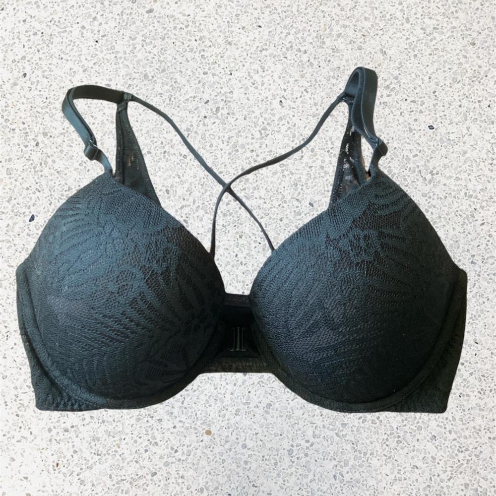 Victoria’s Secret PINK Black Lace Push Up Bra